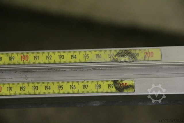 Anschlag für Kappsäge Schüco mit Maßeinheit 2000 mm