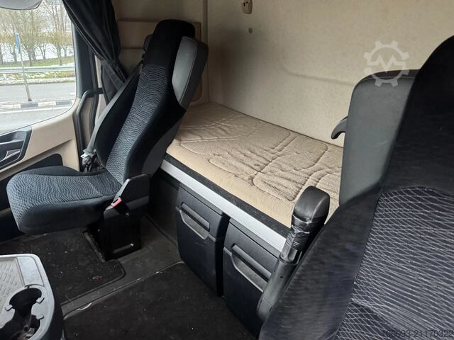 Standaard-SZM Mercedes-Benz Actros 1945 Trekker