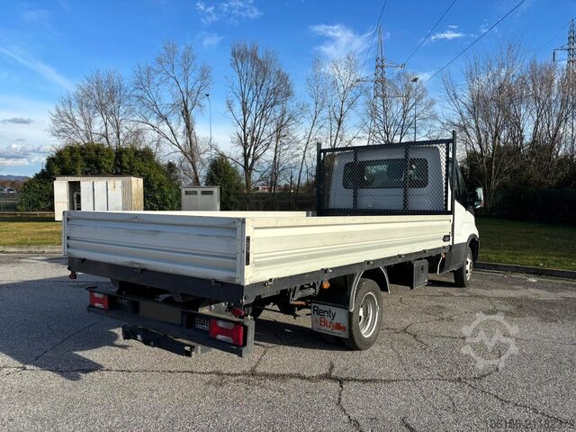 Sabit gövde Iveco Daily 35