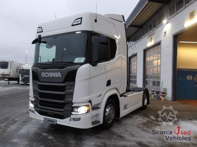 Standard tractor unit Scania R 460 A4x2NA