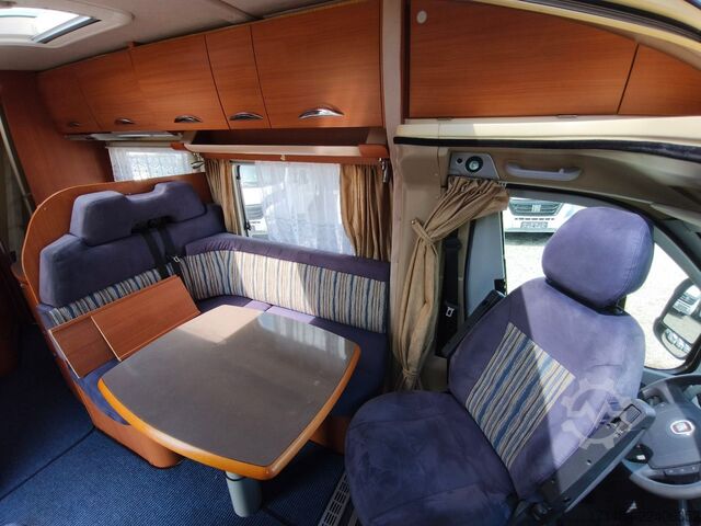Camper semintegrato EURAMOBIL Contura 670 SB