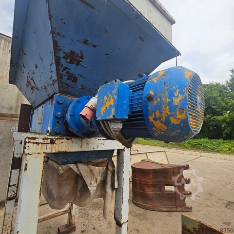 Shredder, roterende schaar 22kW Eric Schomberg ES60/120 2x11kw