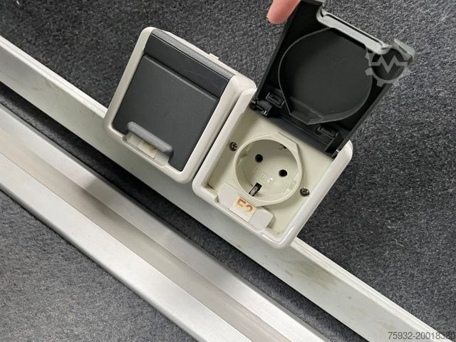 Minibus MERCEDES-BENZ Sprinter 516 Travel 65 EVOBUS 220 V Sterckdose