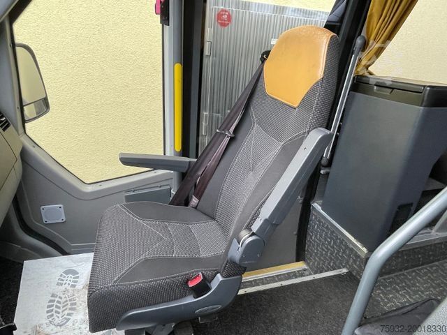 Minibus MERCEDES-BENZ Sprinter 516 Travel 65 EVOBUS 220 V Sterckdose