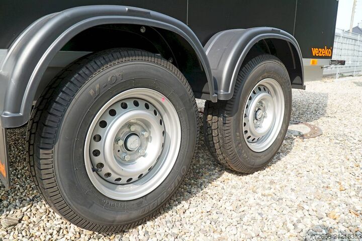 Box trailer Vezeko TK B 27.30 | BLACK 305X152X193CM 2700KG KOFFERANHÄNGER