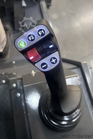 Radlader HZM 810 Profi