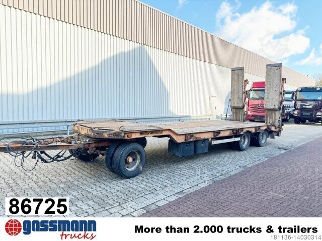 Remorcă cu platformă joasă Müller-Mitteltal T 3 Kompakt 30,0, Hydr. Rampen, Verbr. auf 3m