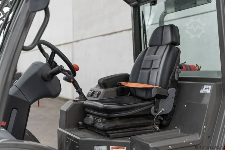 Forklift Ausa C 251 H x4