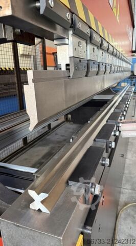Hydr. Press brake AMADA PROMECAM HFBO 220/4   4100 x 220 to