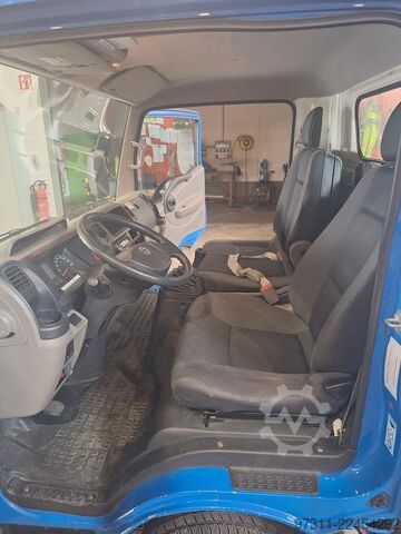 Piattaforma aerea montata su camion Ruthmann TBR 220 / NISSAN CABSTAR