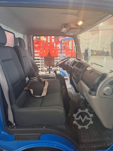 Piattaforma aerea montata su camion Ruthmann TBR 220 / NISSAN CABSTAR