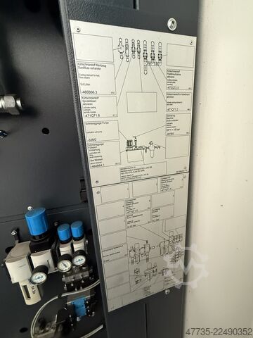 5-akset universalbearbejdningscenter HELLER HF 3500