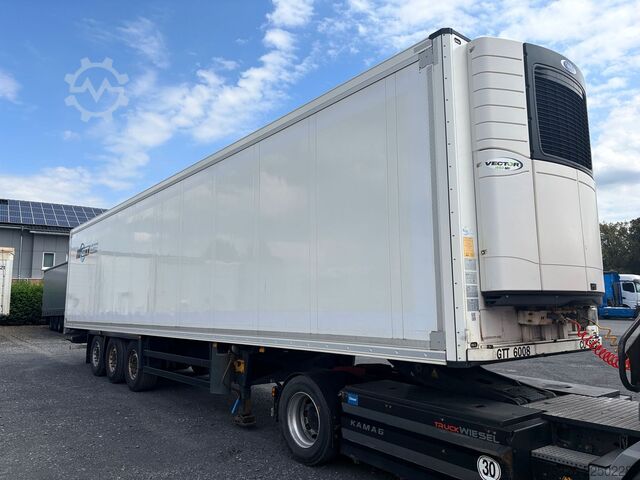Koeloplegger SCHMITZ CARGOBULL SKO 24/L - 13.4 FP 45 Cool LIFT, nur 2.586 h
