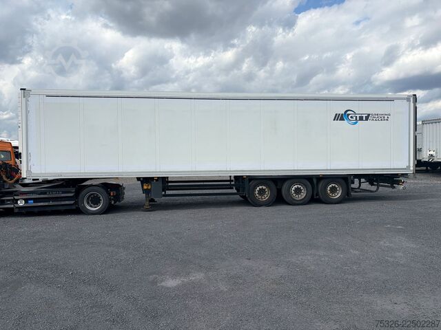 Koeloplegger SCHMITZ CARGOBULL SKO 24/L - 13.4 FP 45 Cool LIFT, nur 2.586 h
