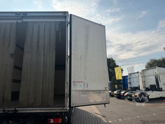 Koelwagen DAF LF 320 Monotemp., 18-to. stehende LBW, weiß