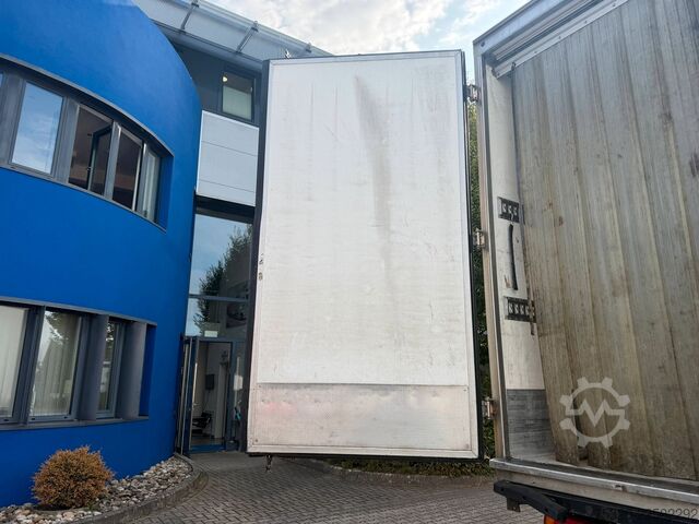 Koelwagen DAF LF 320 Monotemp., 18-to. stehende LBW, weiß