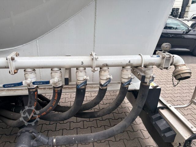 Silo oplegger FELDBINDER EUT 60.3-4/4 LIFT LENK