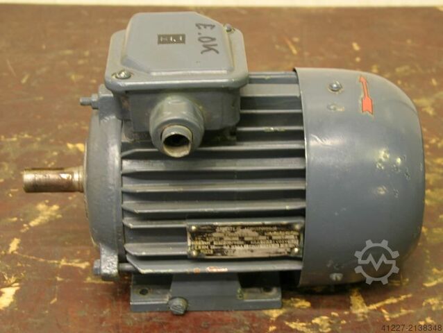 Silnik elektryczny 0,55 kW 1370 RPM Stankoimport 4AX71A493