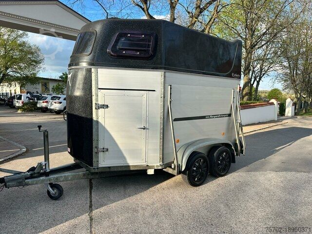 Veewagen Böckmann /Humbaur/ Marquardt Exclusiv 2-Pferdeanhänger