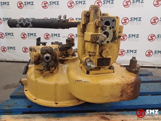 Debriyaj parçası Caterpillar Occ koppelomvormer + pompgroep D6M Caterpillar