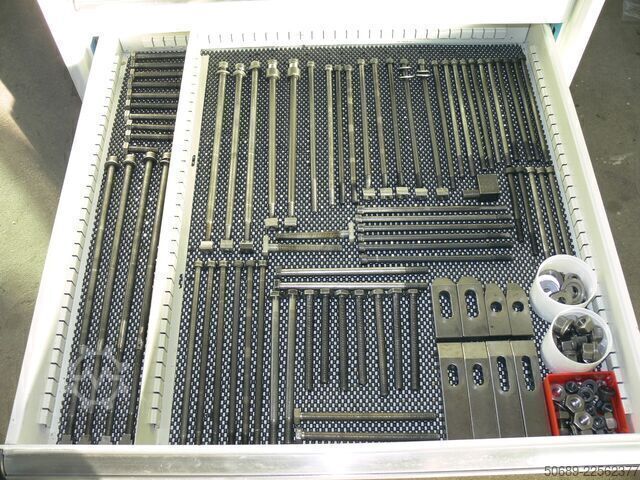 Koordinatenbohrmaschine, Lehrenbohrwerk Hauser OP3