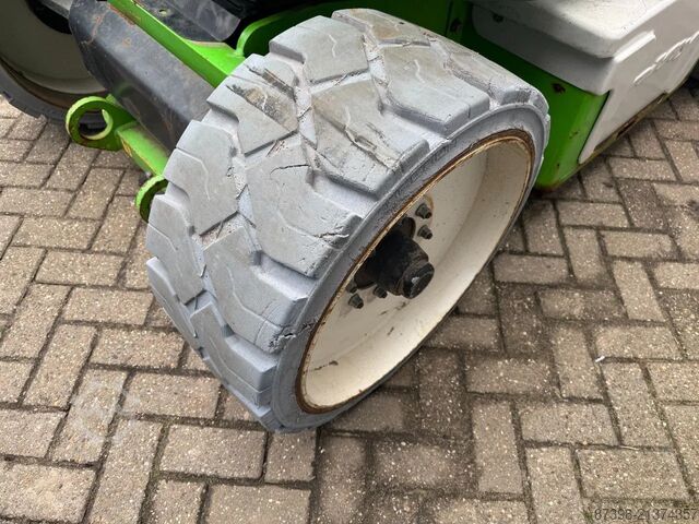 Piattaforma di lavoro telescopica articolata Niftylift HR17NE Hoogwerker Knikarmhoogwerker