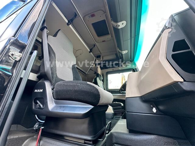 Standard nyergesvontató MAN TGX 18.460 4x2 Blatt-/Luft *Motorschaden*