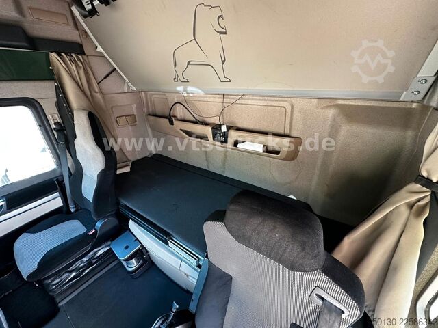 Standard nyergesvontató MAN TGX 26.500 6x2 Blatt-/Luft