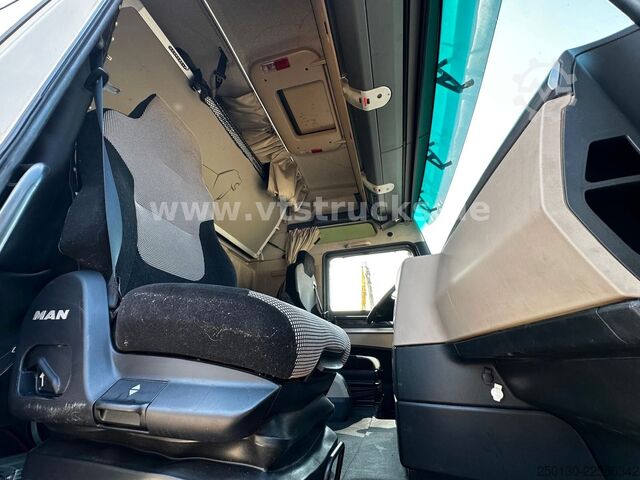 Standard nyergesvontató MAN TGX 26.500 6x2 Blatt-/Luft