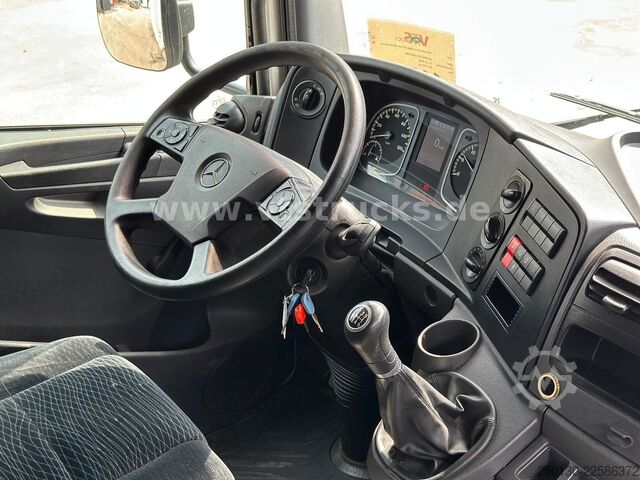 Plachtová dodávka MERCEDES-BENZ Atego 816 4x2 Ladebordwand Bordwände