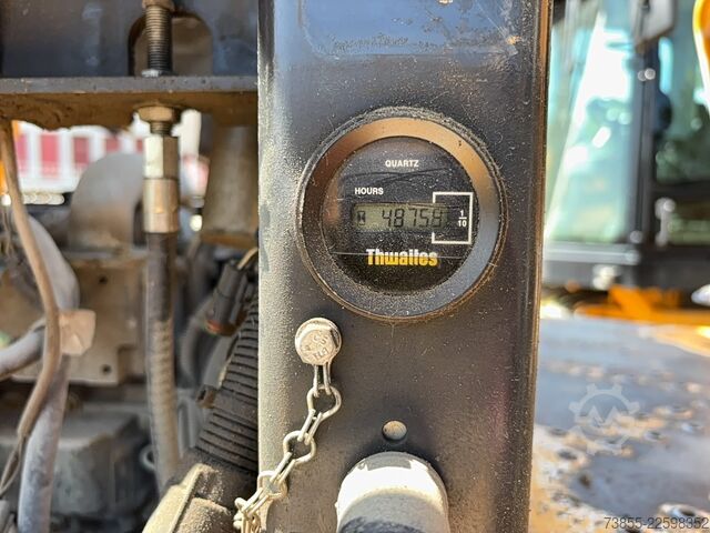 Minidumper Thwaites Mach 664