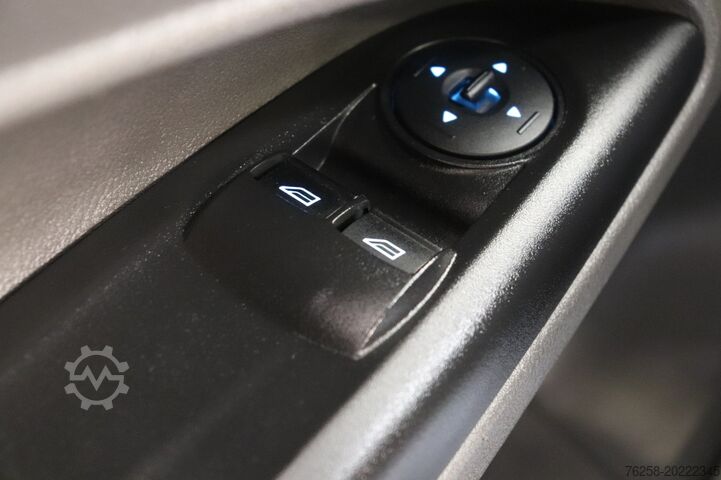 Yüksek tavanlı istasyon vagonu Ford Transit Connect 1.5 EcoBlue 100PK L2 EURO 6 - A...