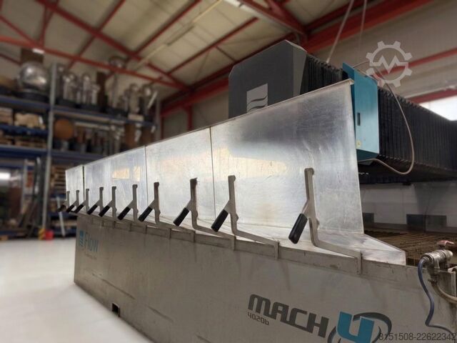 Waterjet snijmachine Flow Mach 4 4020b Dynamic XD