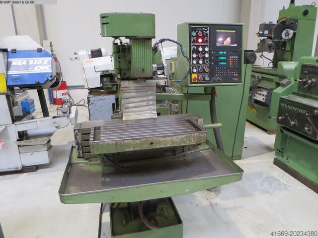 Mașină de frezat - universală HERMLE UWF 700