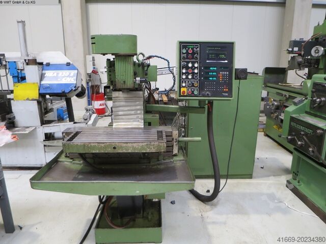 Mașină de frezat - universală HERMLE UWF 700