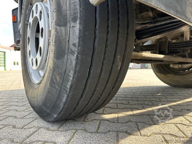 Φορτηγό δεξαμενή κενού MERCEDES-BENZ Actros 4141 K / 8x4 / KOKS Kombi