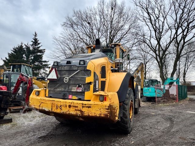 Wiellader VOLVO L 180 H