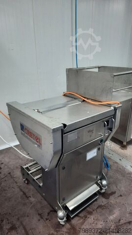 Avtäckt maskin CERTEL 746 PX Deskinners