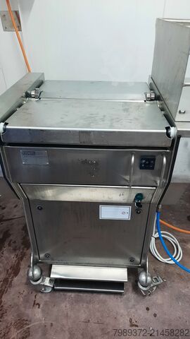 Avtäckt maskin CERTEL 746 PX Deskinners