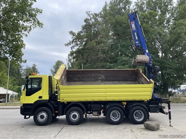 Kipper LKW iveco Stralis AD340T41  8x4 *KLIMA*PENZ 10.83H Kran*
