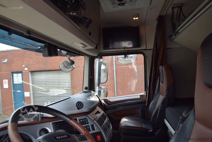 Standard SZM Daf XF 530 Flachdach Retarder Leder ACC TV Navi