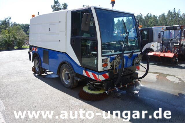 Wegwerker Bucher-Schörling CityCat CC5000 Schienenreiniger Kehrmaschine RailRoad Zweiweg