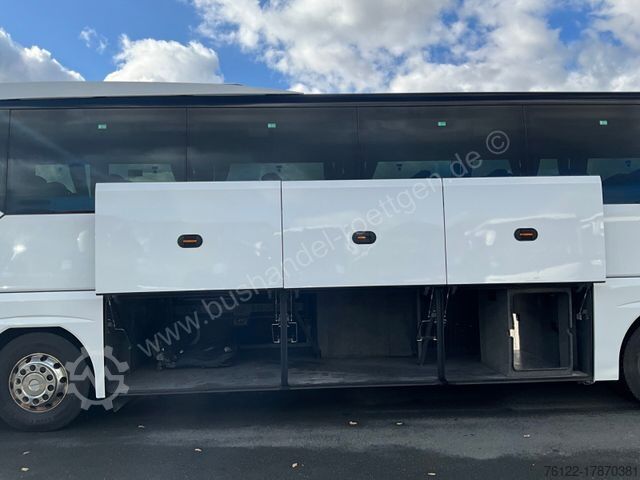 Motor coach NEOPLAN Tourliner L/59 Sitze/ Tourismo/S517/R08