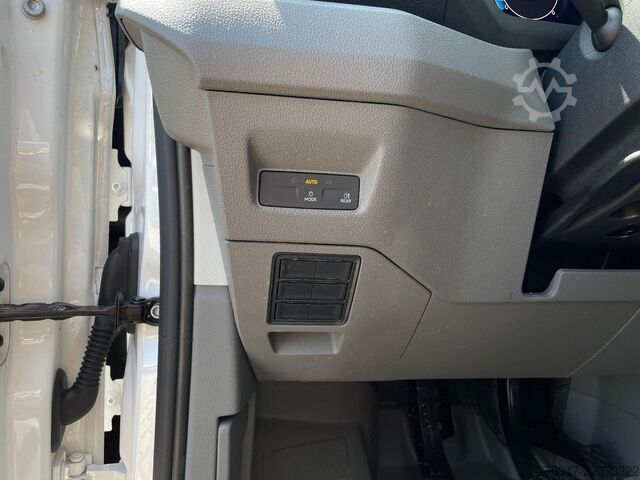 Bestelwagen met verhoogd dak VW Crafter Kasten 35 L3H3 NAV AHK äden