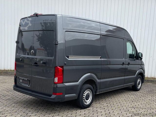 Bestelwagen met verhoogd dak VW Crafter Kasten 35 L3H3 NAV AHK äden