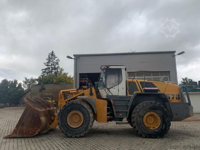 Kolový nakladač Liebherr L576