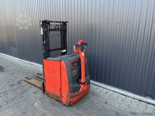 Gångstaplare Linde D10