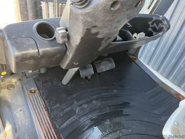 LPG -gaffeltruckar Linde H25T-02
