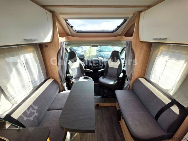 Halvintegrerad husbil SUNLIGHT T 69LC - Queensbett - 1. Hand - Solar - Klima