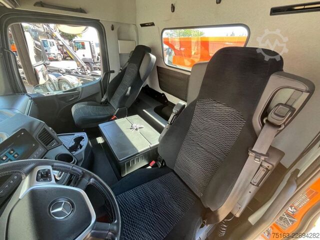 Kiepwagen MERCEDES-BENZ Arocs 4145 8x4 4 Achs Muldenkipper hydr.H-Klappe